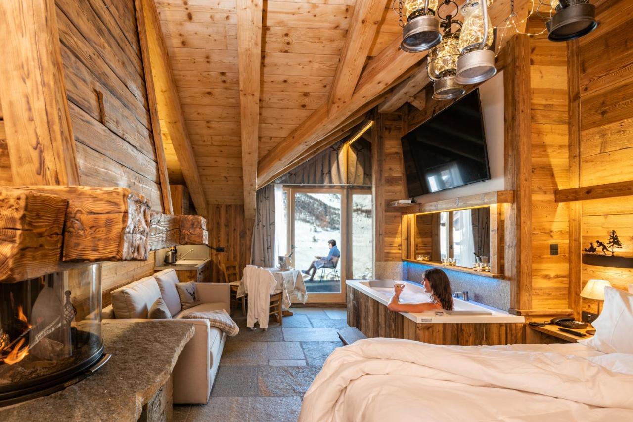 Park Chalet Village Livigno Exterior foto